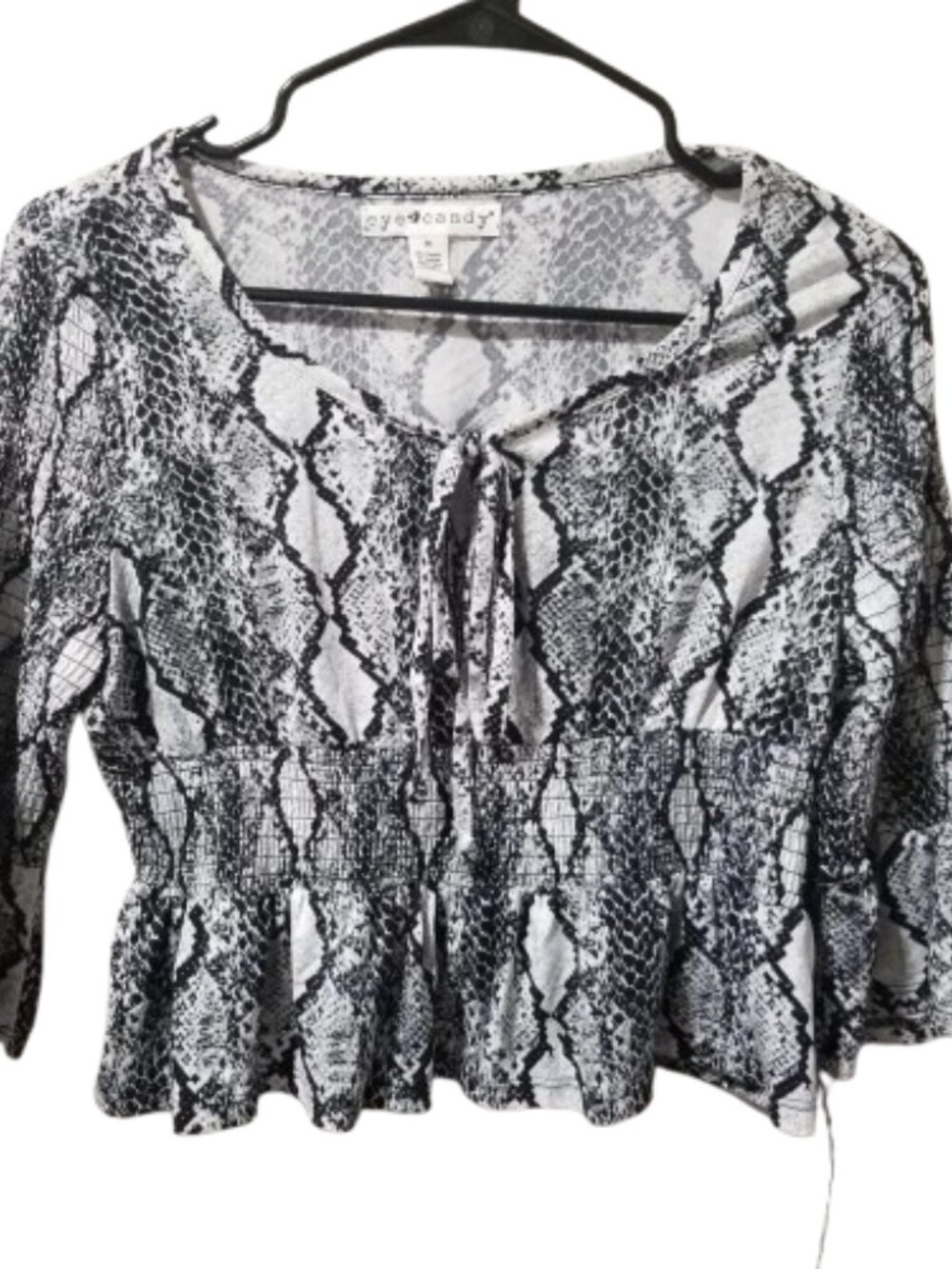 💚3/$15 Eye Candy Smocked Top Med Snake Skin Print Babydoll